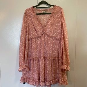 Ruffled v neck dress